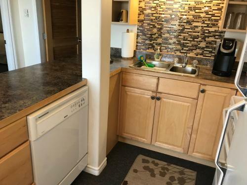 Aparthotel Acker Vacation Rentals Kelowna