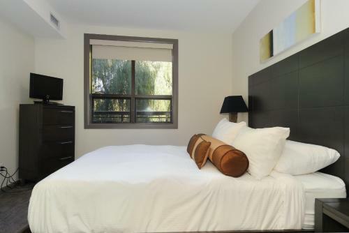 Apartamentos Playa Del Sol Resort - Vacation Rentals