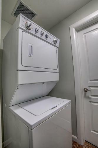 Apartamentos Playa Del Sol Resort - Vacation Rentals