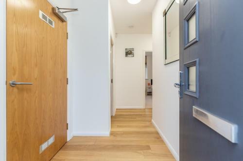 Lovely 2-bed Apartment In Dartford