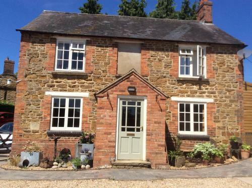 Bed & Breakfast The Rear Of The Plough,everdon.