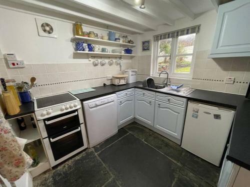 Trewylda 2 Bedroom Sleeps 4