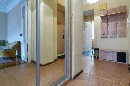 Home Hotel Apartments On Lva Tolstogo