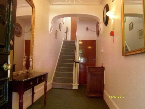 Hostal St Martins Guest House