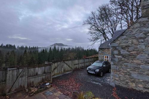 Cozy Traditional Perthshire Cottage