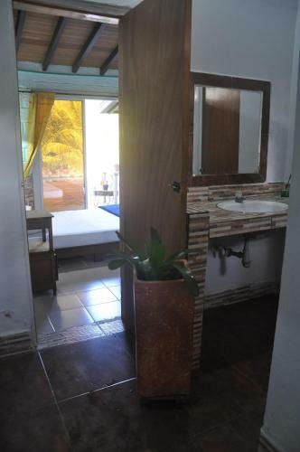 Hostal Mangalobby Finca Hotel