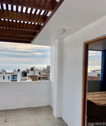 Hostal Bravo Surf Camp Punta Rocas