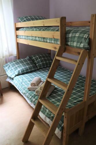 Hotel South Downs Eco Lodge & Camping