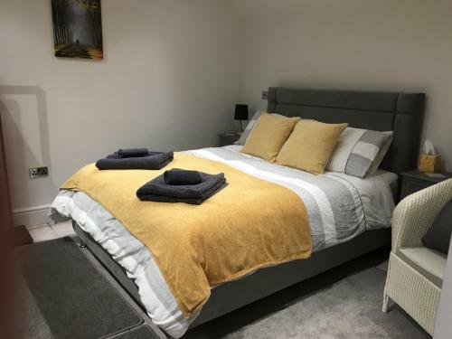 Crossways Self-catering Cottage - Self Contained