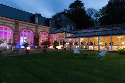 Hotel Ch�teau De Locgu�nol�