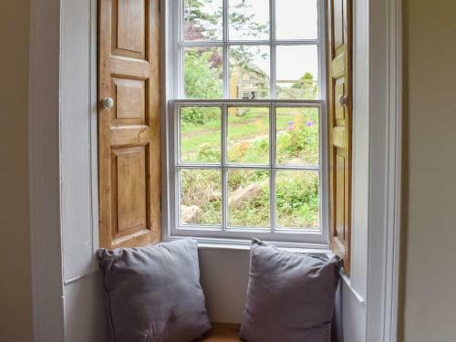 The Farmhouse - Uk31126