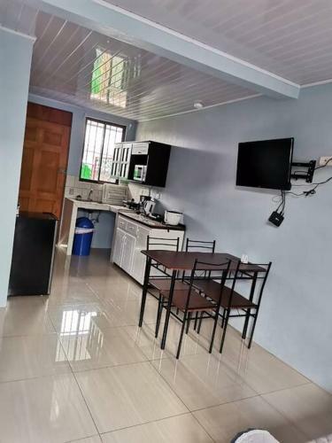 Apartamento En Edificio De Dos Niveles
