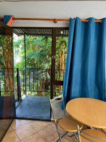 Apartamento Habitaci�n Privada Completamente Equipada Con Peque�a Terraza