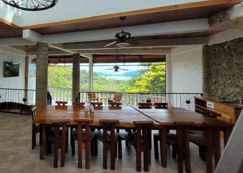 Villa Casa Castillo, 3 Or 6 Bdr, Manuel Antonio, Ocean View