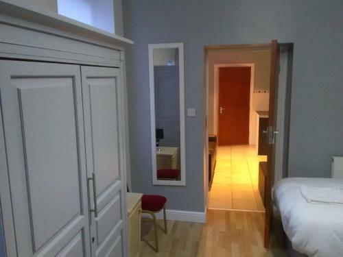 Clifton Hotel Apartments
