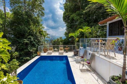 Villa Arturo! 3 Brm, Ocean, Mountain And Town View