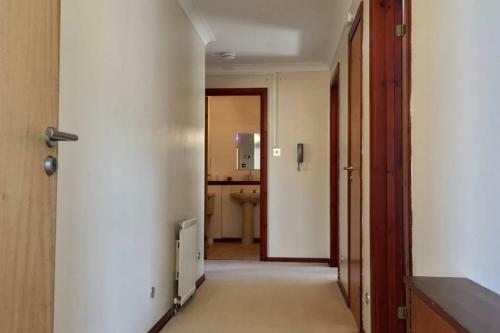 2 Bed**central Apartment-elgin** Free Parking/wifi