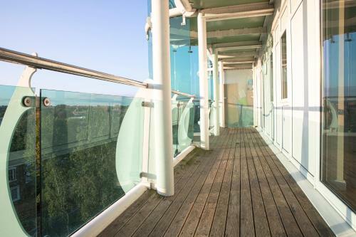 Tranquil Apartment With Stunning Views