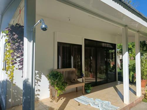 Amapola House