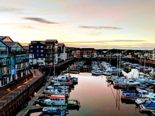 Luxurious 2-bed Apartment In Exmouth