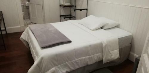 Posada Casa Mayela Guest House