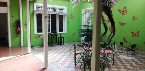 Posada Casa Mayela Guest House