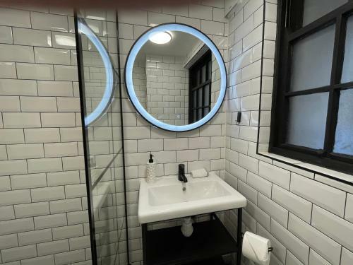 Ultra Modern Studio Apartment, In Central Exeter