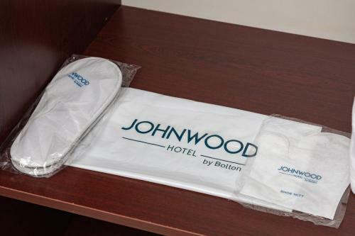 Johnwood Hotel By Bolton