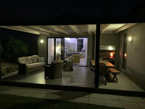 402 In Romansbaai
