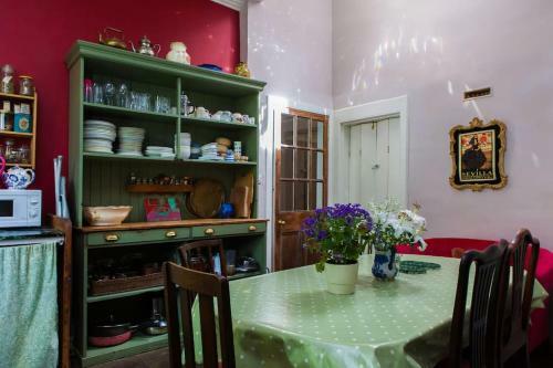 Central Edinburgh Apartment