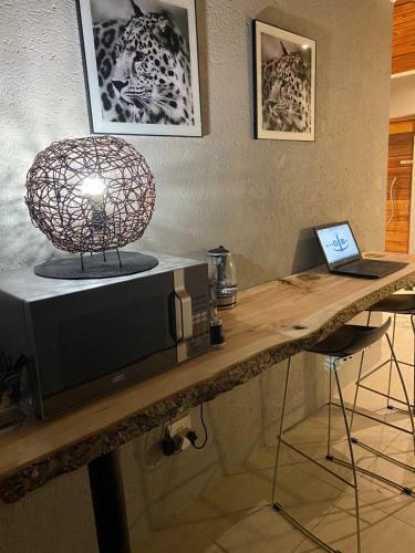 Hostal On The Gbay Villa