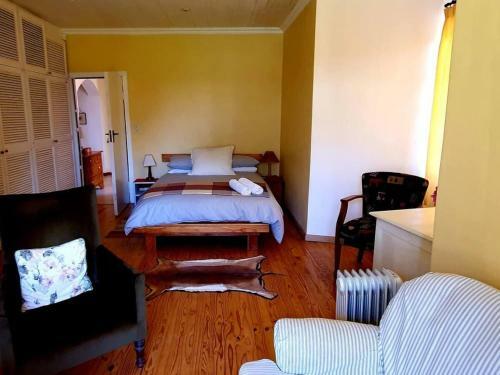 Hostal L'orange Guesthouse