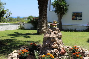 Panorama Studios & Apartments