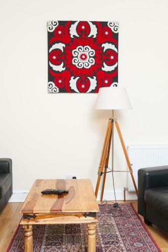 Cozy Apartment Beside Edinburgh Castle!!!