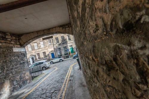 No. 2 In The Lane