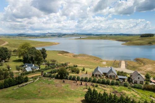 Midlands Home With Gigantic Views