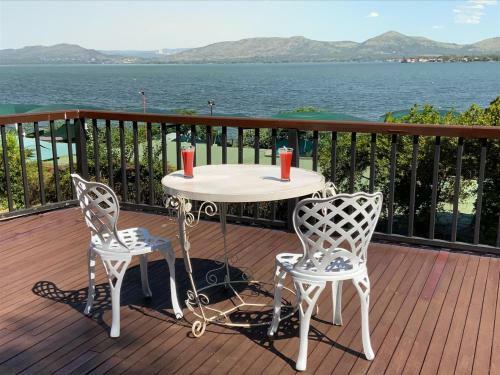 Hostal Marina Views Guesthouse