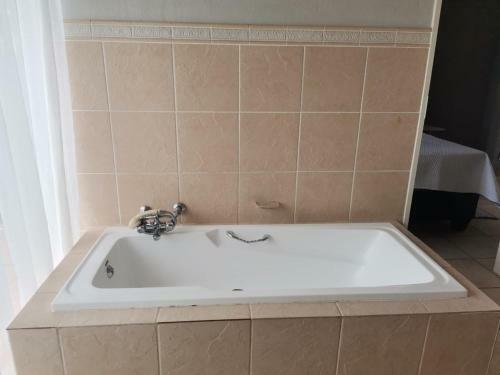 Hostal Mia Hills Guest House