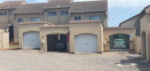 13 House