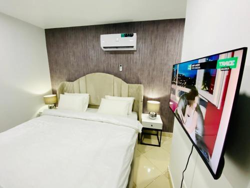 Shortlethomes - 5 Star Short Let Apartment In Lekki Phase 1