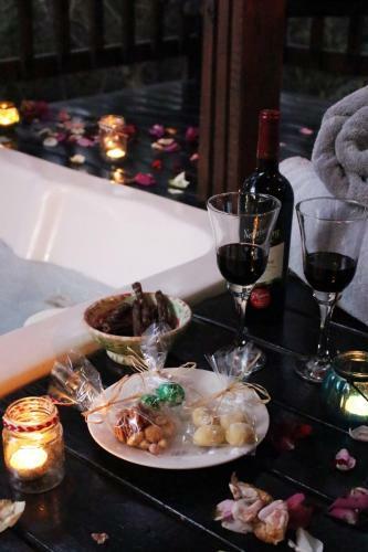 Hostal Thulamela Couples Retreat