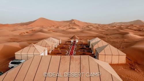 Ideal Desert Camp