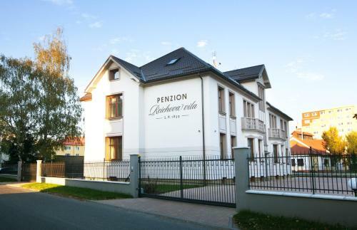 Hostal Penzion Reichova Vila