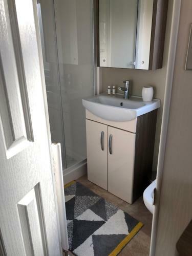 Moonlight Ridge - Luxury Lodge With Hot Tub