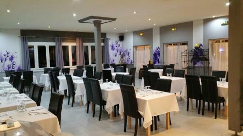 Hotel H�tel Les Lavandins