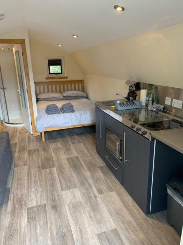 Morvan Pod & Hot Tub
