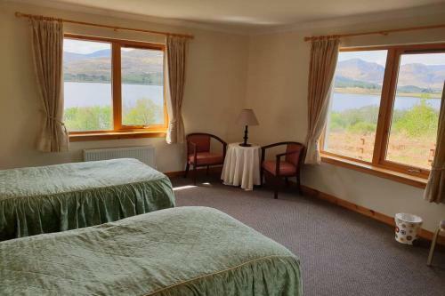 Gasgan. Large Croft House With Amazing Loch Views