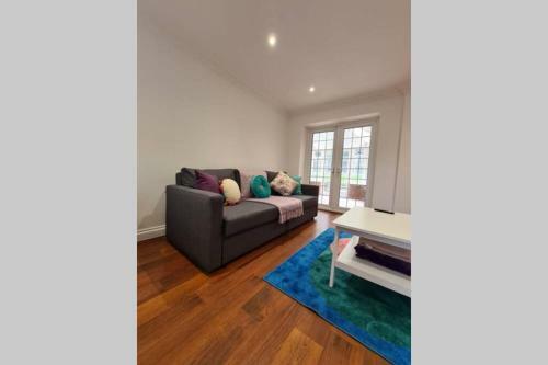 Apartamento Large Entire House By Watford & Harry Potter Studios