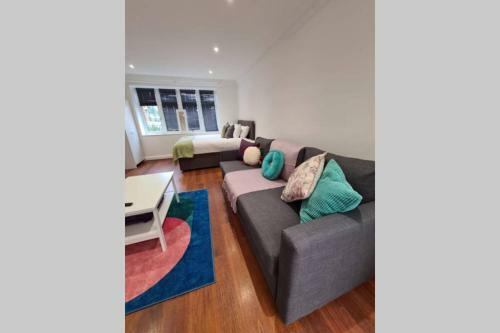 Apartamento Large Entire House By Watford & Harry Potter Studios