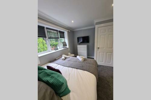 Apartamento Large Entire House By Watford & Harry Potter Studios